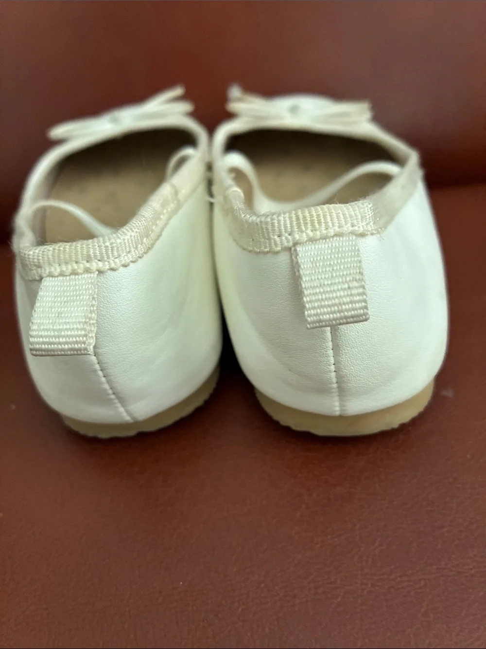Cat & Jack Cream Girls' Mary Jane Ballet Flats with Bow